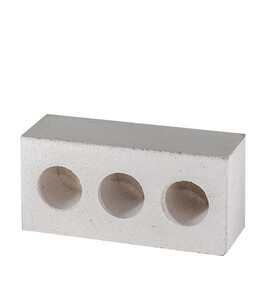 Кирпич силикатный лицевой полуторный трехпустотный белый, 250х120х88 мм.