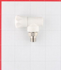 Клапан полипропиленовый Valtec 20 мм х 1/2 НР(ш) для радиатора с американкой угловой (VTp.718.V.02004) - фото 4