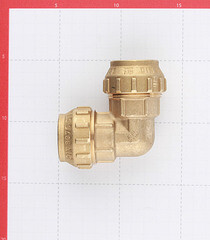 Угол ПНД Tiemme компрессионный 32х32 мм латунь - фото 6