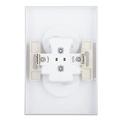 Розетка Systeme Electric AtlasDesign встраиваемая белая со шторками (ATN000122) - фото 2