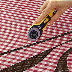 Нож строительный Olfa 45 мм с круглым лезвием - фото 4