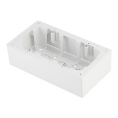 Коробка монтажная Simon 24 Harmonie двухместная накладная белая (2400752-030) - фото 3