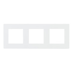 Рамка Simon 24 Harmonie трехместная белая (2400630-030) - фото 1