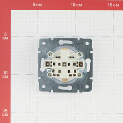 Розетка Lezard Karina встраиваемая белая (707-0288-122B) - фото 3