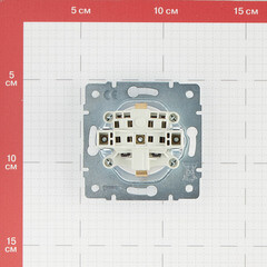 Розетка Lezard Karina встраиваемая белая с крышкой (707-0288-123B) - фото 4