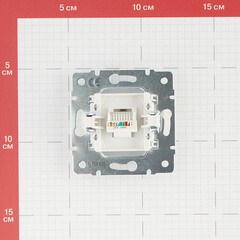 Розетка компьютерная Lezard Karina встраиваемая жемчужно-белая (707-3088-139) - фото 2