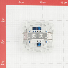 Выключатель Simon 24 Harmonie одноклавишный встраиваемый белый (2420101-030) - фото 2