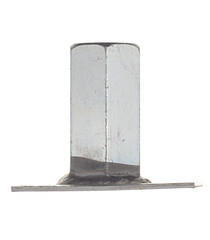 Пластина опорная оцинкованная 60х60х2 мм с гайкой М16 - фото 4