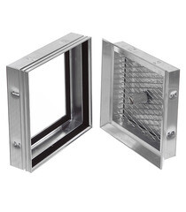 Изображение товара Люк ревизионный под плитку напольный Практика Барьер алюминиевый 200х200 мм скрытый