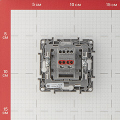 Переключатель Legrand Etika одноклавишный встраиваемый белый (672249) - фото 2