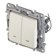 Выключатель Legrand Etika двухклавишный встраиваемый слоновая кость с подсветкой (672304) - фото 3