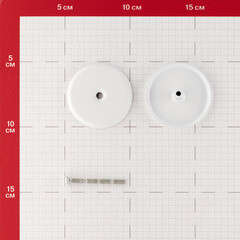 Заглушка декоративная круглая розетка белая - фото 2