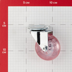 Опора колесная поворотная полиуретан/пластик на площадке 50 мм розовая (1 шт.) - фото 2