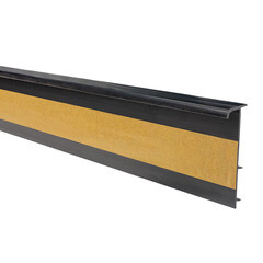 Плинтус ПВХ Salag 50 мм черный 2500 мм под ковролин - фото 2