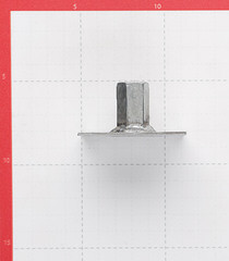 Пластина опорная оцинкованная 60х60х2 мм с гайкой М10 - фото 3