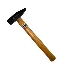 Молоток слесарный Вихрь 800 г деревянная ручка