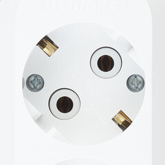 Удлинитель Makel 3 розетки 2 м ПВС 3х1 кв.мм 16 А 2,2 кВт белый (MGP132) - фото 2