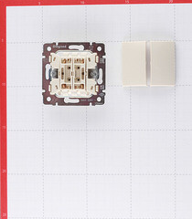 Переключатель Legrand Valena двухклавишный встраиваемый слоновая кость (695604) - фото 2