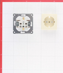 Розетка Hegel Master встраиваемая слоновая кость (РС16-411-01) - фото 5