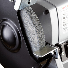 Точило электрическое Интерскол Т-150/150 (591.1.0.00) 150 Вт круг 150/150 мм - фото 4