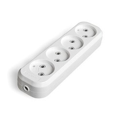 Колодка электрическая Universal (Е204) без заземления 16 А 220 В 2,2 кВт 4 розетки IP20 белая