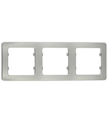 Изображение товара Рамка Hegel Master трехместная серебро (Р403-06)