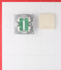 Выключатель Hegel Master двухклавишный встраиваемый слоновая кость с подсветкой (ВС10-452-01) - фото 3