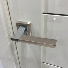 Ручка дверная Punto Tech квадратная розетка матовый никель/хром - фото 5