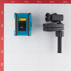 Нивелир лазерный со струбциной (NLL-101R) - фото 4