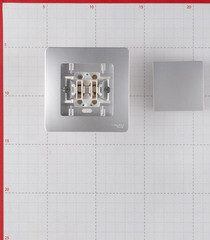 Выключатель Systeme Electric Blanca одноклавишный встраиваемый алюминий (BLNVS010103) - фото 5
