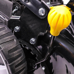 Газонокосилка бензиновая Champion LM4627 460 мм 3,5 л.с. - фото 8