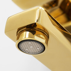 Душевая система WasserKraft Sauer 7100 с верхним душем с лейкой с изливом золото (A17101) - фото 2