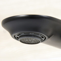 Смеситель для ванны WasserKraft Elbe черный однорычажный с коротким изливом с лейкой (7401) - фото 4