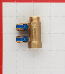 Коллектор Tiemme 1 ВР(г) х 2 выхода 1/2 НР(ш) ЕК х 1 НР(ш) с шаровыми кранами (1820042/1820006) - фото 5