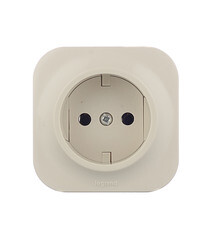 Розетка Legrand Quteo накладная слоновая кость (782240) - фото 1