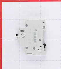 Автоматический выключатель модульный ABB S201 1P 6А тип C 6 кА 220 В (2CDS251001R0064) - фото 3