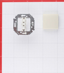 Переключатель Simon 15 одноклавишный встраиваемый слоновая кость (1591201-031) - фото 6