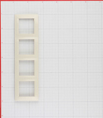 Рамка Simon 15 четырехместная слоновая кость (1500640-031) - фото 2