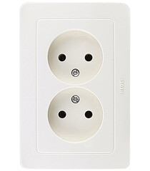 Изображение товара Розетка Hegel Master встраиваемая слоновая кость (РС16-341-01)