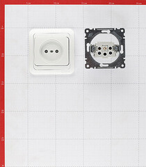 Розетка Makel Mimoza встраиваемая белая (12022) - фото 5