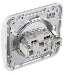 Розетка Makel Mimoza встраиваемая белая со шторками (12052) - фото 4