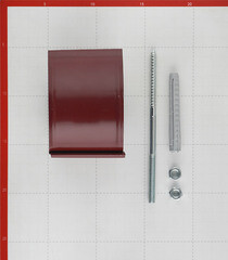 Кронштейн хомут труб Grand Line металлический на кирпичную стену d90 мм красное вино RAL 3005 с крепежом - фото 2