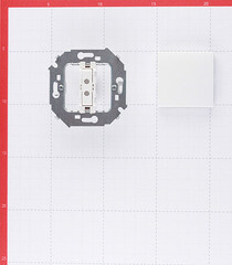 Выключатель Simon 15 одноклавишный встраиваемый белый (1591101-030) - фото 2