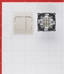 Выключатель Makel Mimoza трехклавишный встраиваемый бежевый (25091) - фото 2