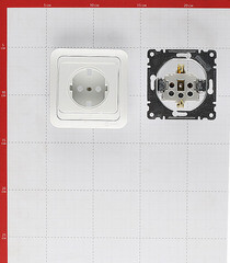 Розетка Makel Mimoza встраиваемая белая (12028) - фото 5