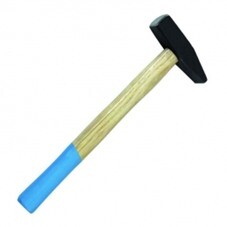 Молоток кованый T4P 400 г деревянная ручка (3302004)