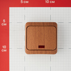 Выключатель Systeme Electric Этюд одноклавишный накладной бук с подсветкой (BA10-005T) - фото 5