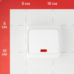 Переключатель Systeme Electric Этюд одноклавишный накладной белый с подсветкой (BA10-007B) - фото 4