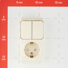 Блок выключатель и розетка Systeme Electric Этюд двухклавишный накладной кремовый (BPA16-202K) - фото 2