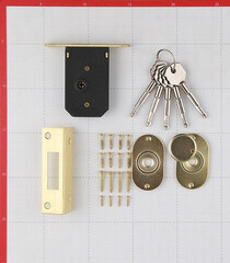 Замок врезной Palladium 0156F PB универсальный латунь 5 ключей - фото 3